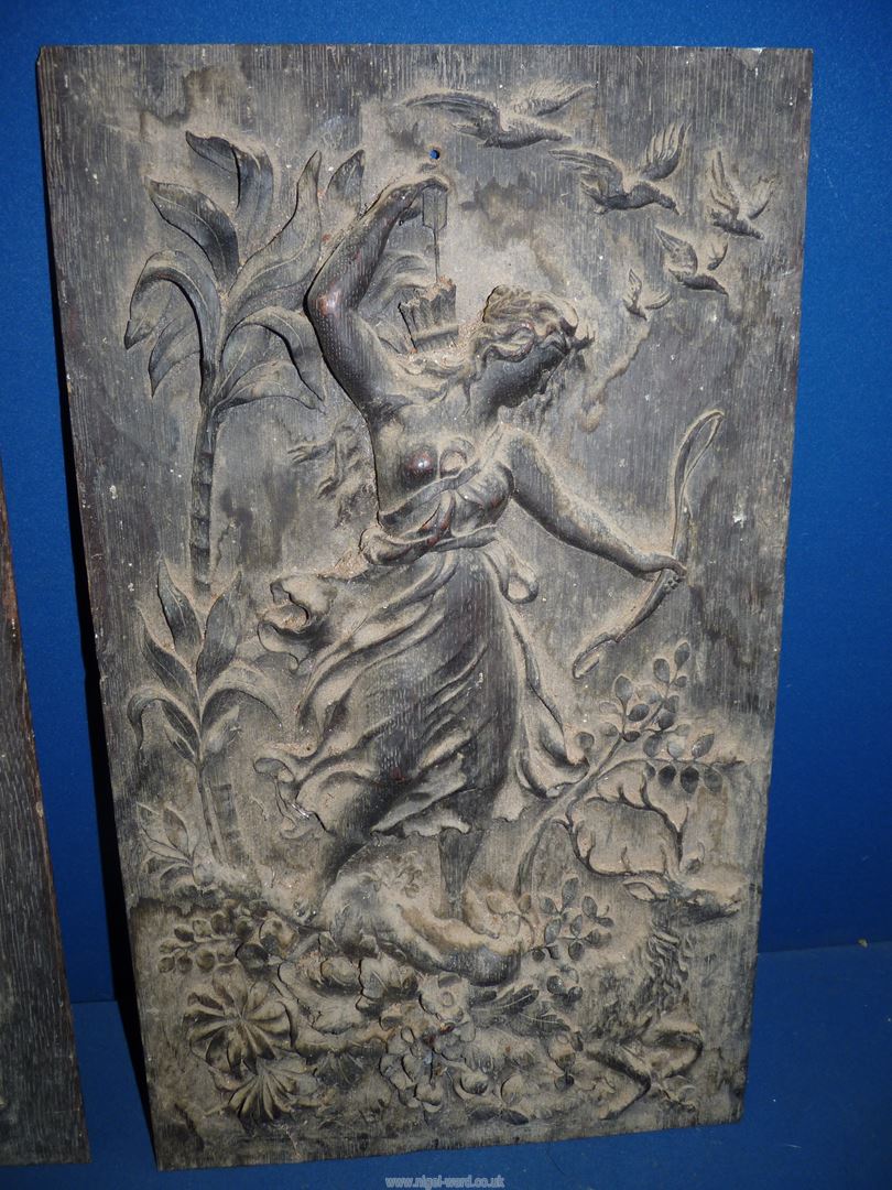 Two finely carved Panels depicting scenes, - Image 2 of 4