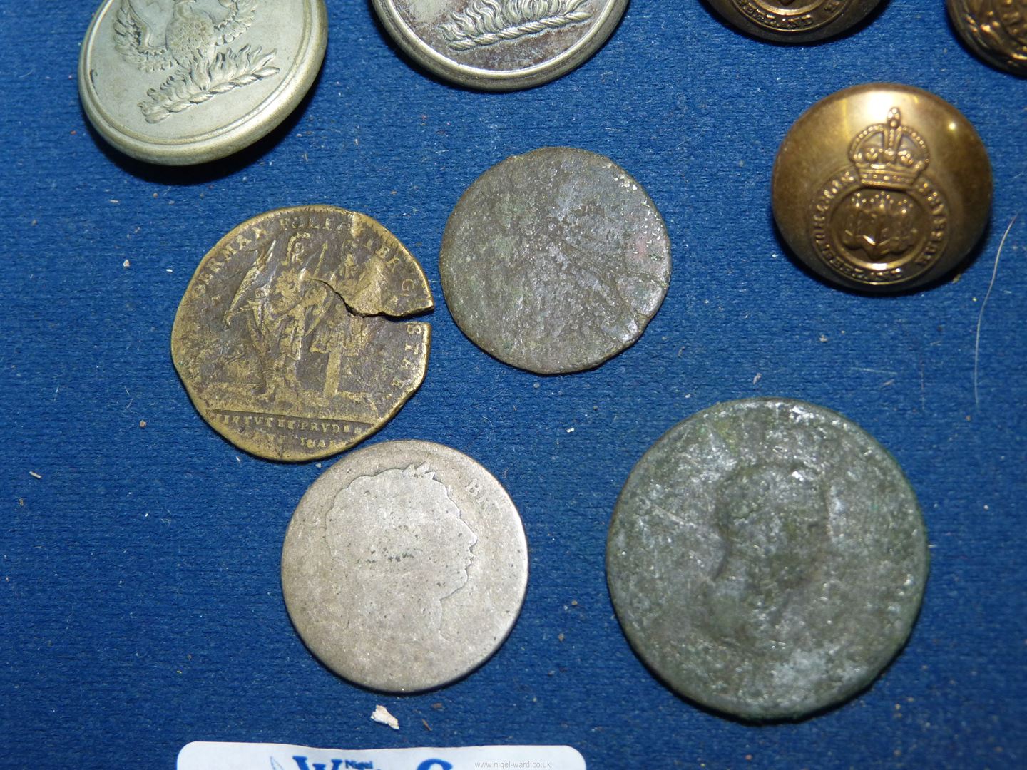 A quantity of brass and white metal army buttons, old coins etc. - Image 2 of 2
