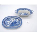 A pretty 19th Century blue & white Willow pattern pierced basket and base,