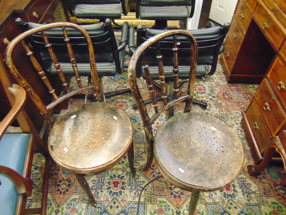 A pair of Bentwood chairs - Image 2 of 2