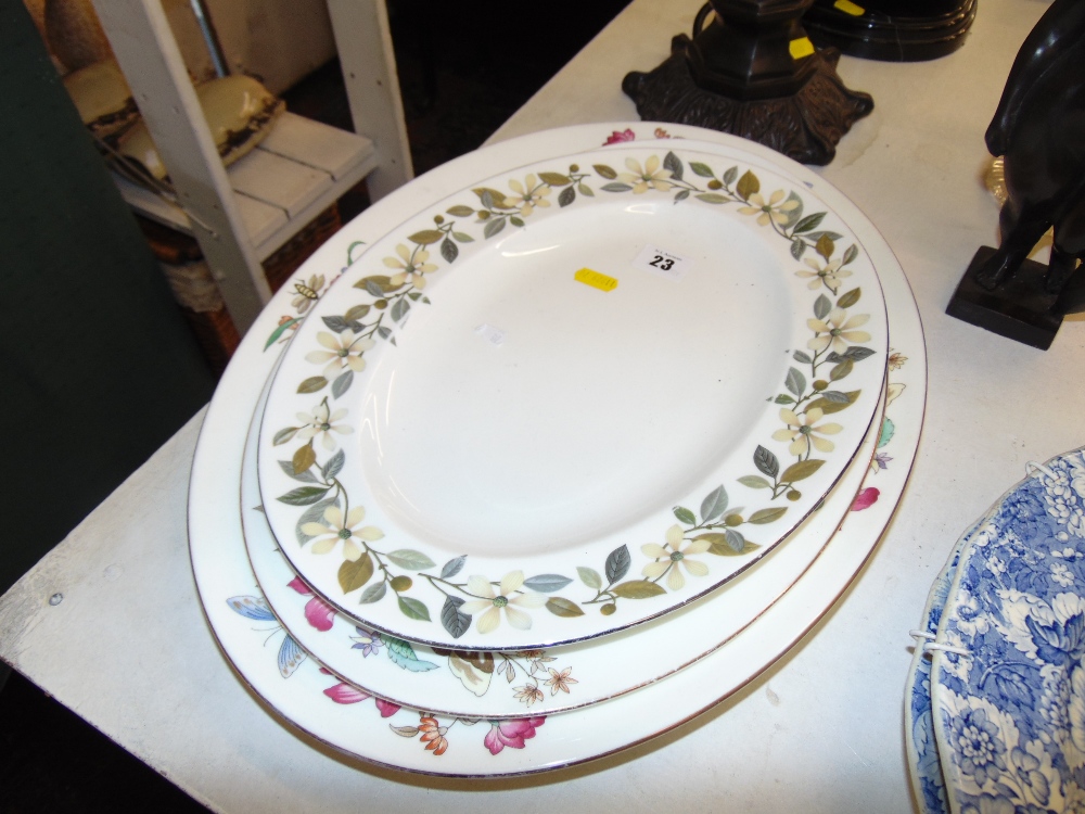 A qty of Wedgewood platters