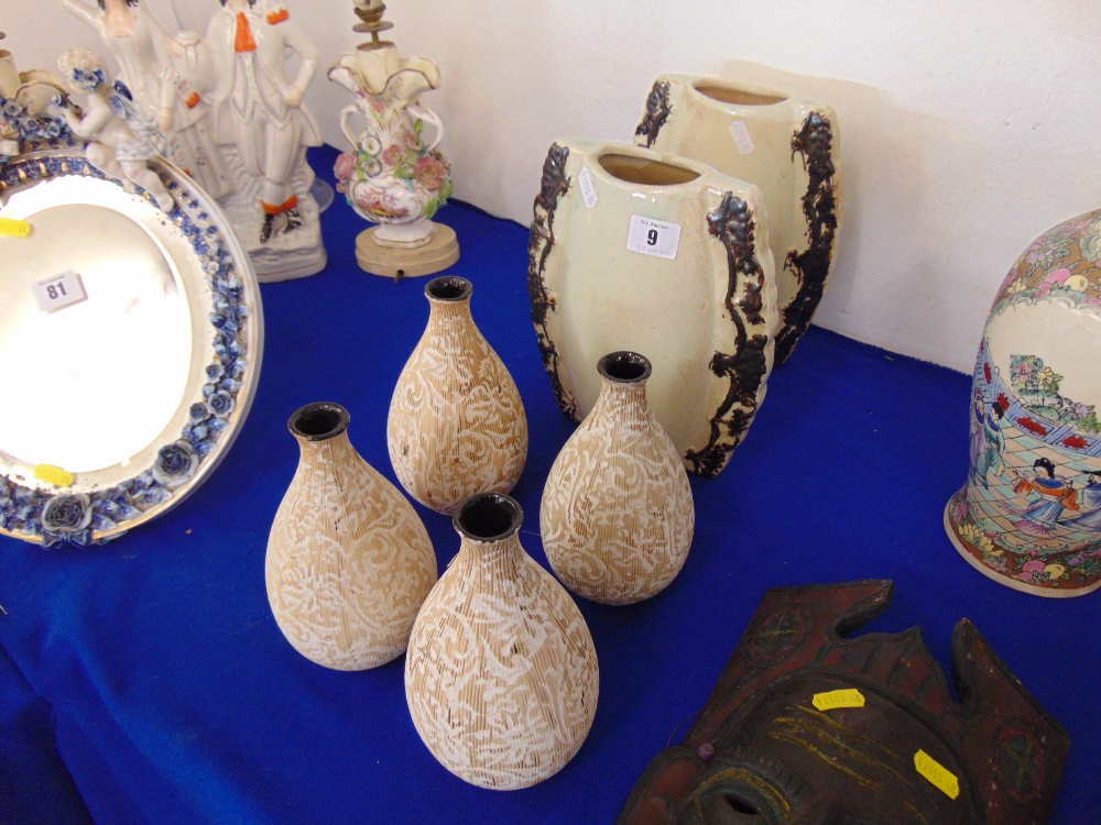 A pair of vases and a set of four vases - Image 4 of 4