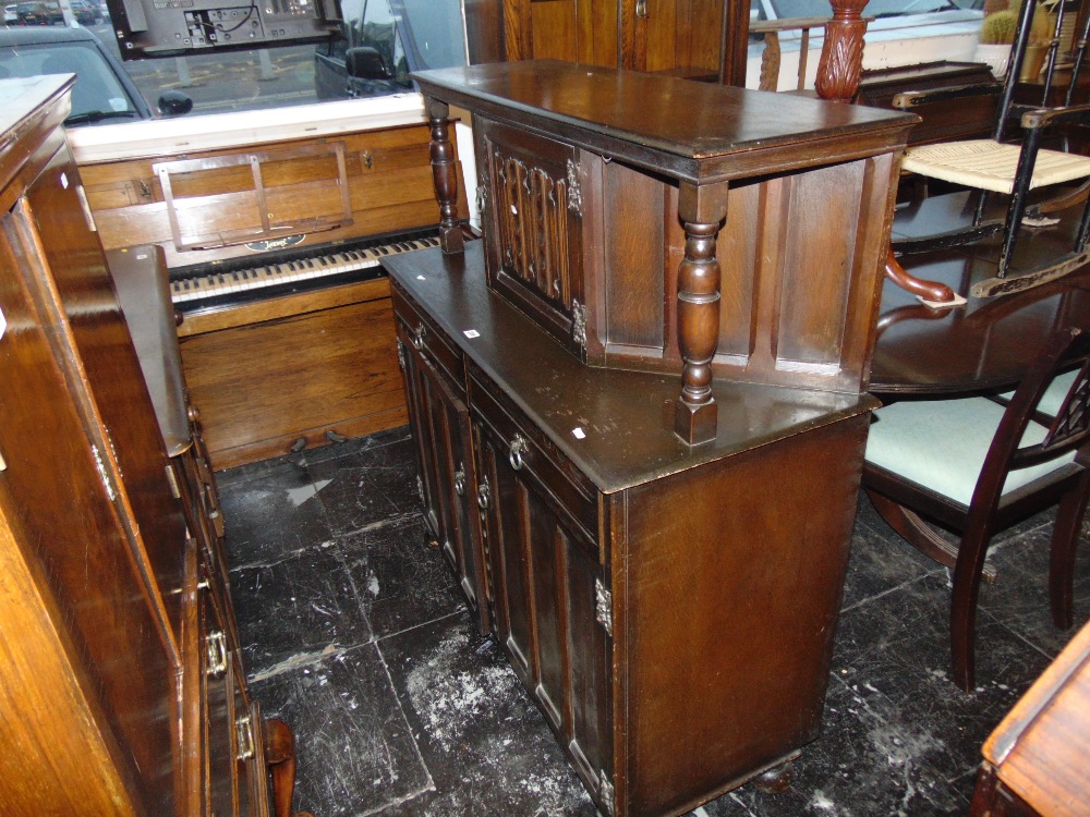 A small Oak court cupboard - Image 2 of 6