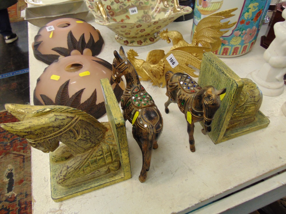 Pair of wooden decorative Horse figures and Horse book ends - Image 2 of 2