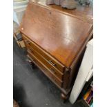 An oak bureau,