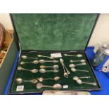 A boxed collection of tea spoons