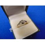 An 18ct Gold and Diamond ring