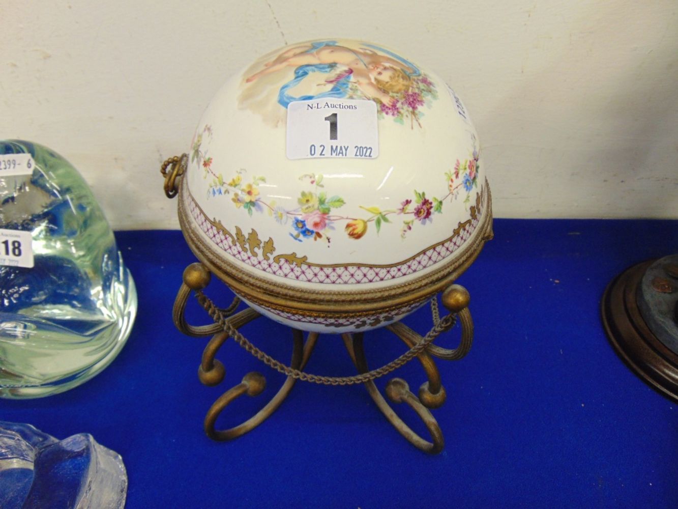 Weekly Online Auction- May Day Bank Holiday
