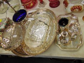 Six plated items, tray dishes etc.