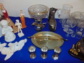 A qty of silver plate, inc. glass and silver plated bowl, wines glasses etc.