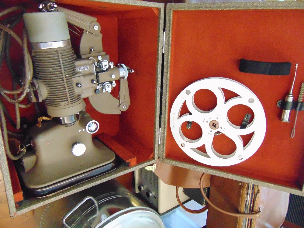A cased Cine projector - Image 2 of 3