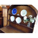 An Oak dresser