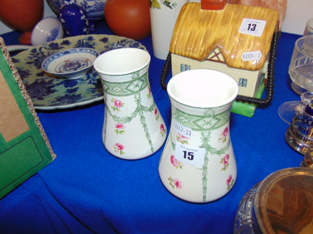 A pair of small Minton vases - Image 2 of 2