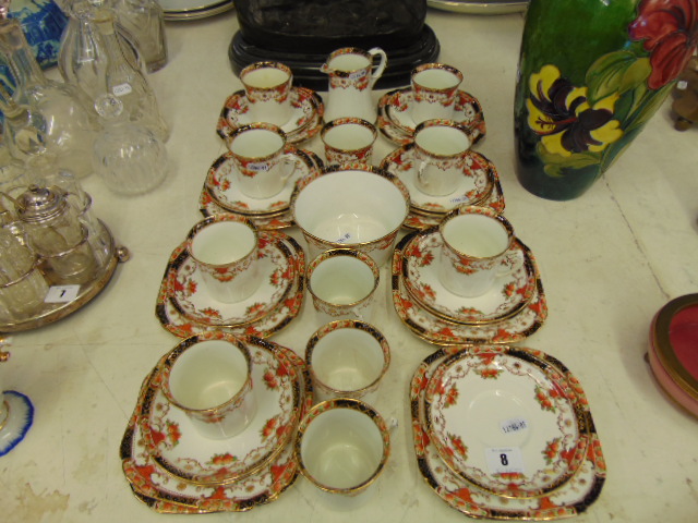 A part Sutherland tea service, 11 cups (3 a.