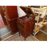 An Edison Bell wind-up gramophone in cabinet