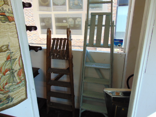 Two retro set ladders - Image 2 of 2