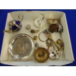 A qty of assorted silver plate, some silver, oddments, pill boxes etc.