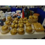 Eighty one pieces of Denby earthenware