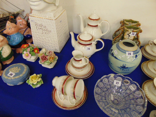 A small qty of Royal Grafton Majestic, teapot, coffee pot etc.