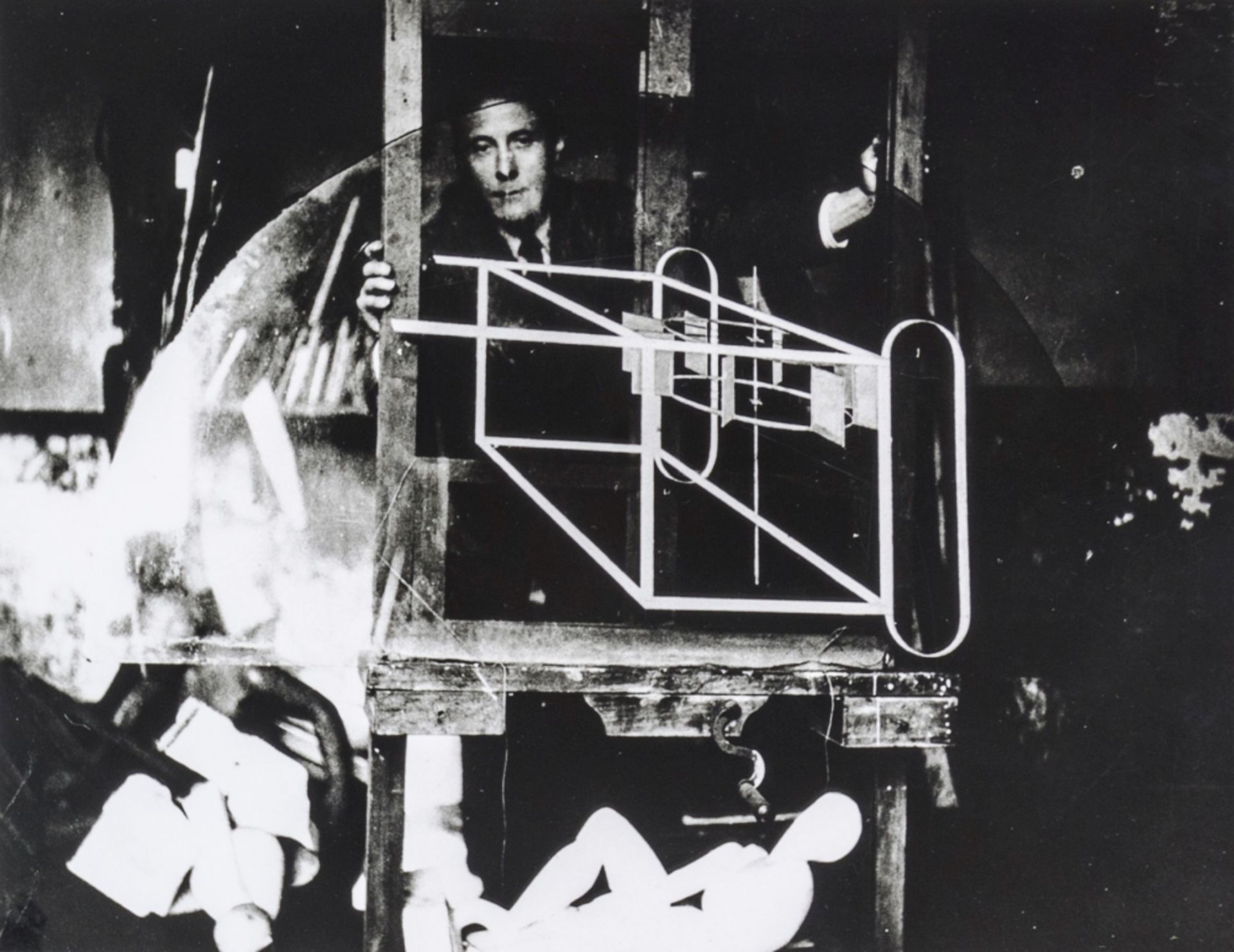 Duchamp, Marcel - -