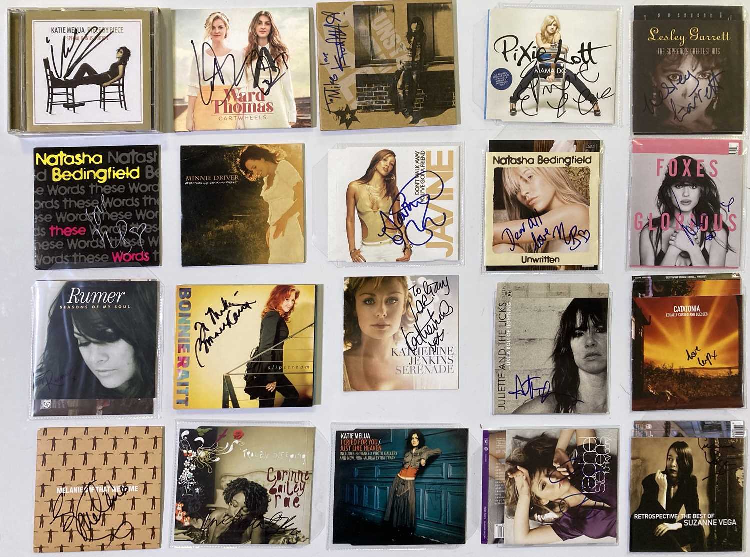 SIGNED CDS - FEMALE STARS.