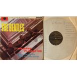 THE BEATLES - PLEASE PLEASE ME LP (ORIGINAL UK MONO 'BLACK AND GOLD' PRESSING - PMC 1202).