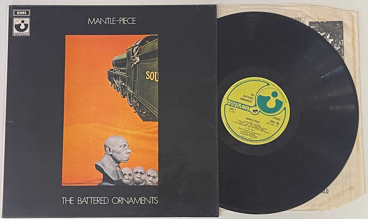 THE BATTERED ORNAMENTS - MANTLE-PIECE LP (ORIGINAL UK COPY - HARVEST SHVL 758)