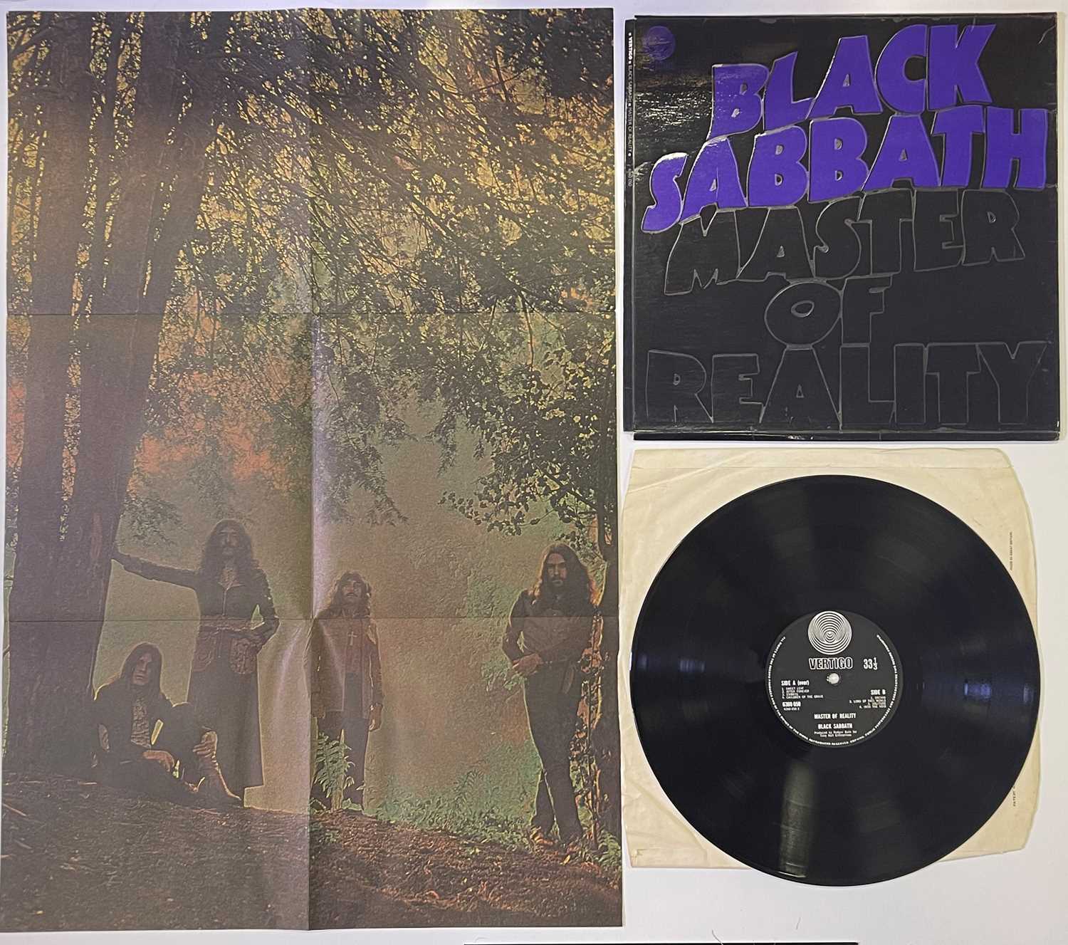 BLACK SABBATH - MASTER OF REALITY LP (COMPLETE ORIGINAL UK COPY (WITH POSTER) - VERTIGO 6360 050)
