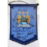 MANCHESTER CITY FC - A SIGNED CLUB PENNANT.