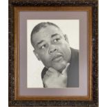 JOE LOUIS - A SIGNED PHOTO.