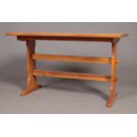 A beech refectory dining table. (73cm x 122cm x 68cm)