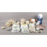 A quantity of ceramics. Including six Le Cordon Bleu Franklin Mint jelly moulds, Boxed Ringtons