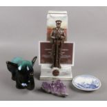 A small quantity of collectables. Includes The Bradford Exchange for Imperial War Museums First