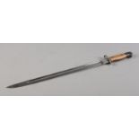 A World War One 1907 pattern bayonet by Sanderson with 43cm fullered blade.