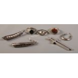 A small quantity of silver and white metal jewellery. Includes gents rings, earrings etc.