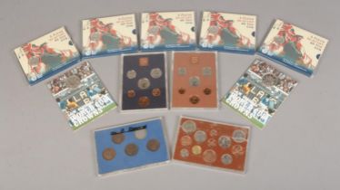 A large collection of collectors coins, to include five 2015 Royal Mint Â£2 Royal Navy