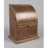 An early 20th century leather desk tidy with gilt detailing by J C Vickery, Regent Street. Height