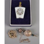 A 9ct gold agate Masonic fob along with a seed pearl brooch and a Scottish Dirk brooch.