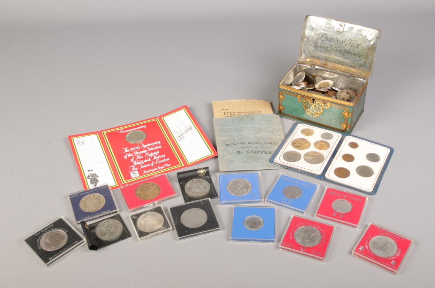A large quantity of assorted coinage to include commemorative coins, 'Britain's First Decimal