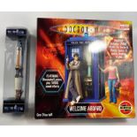 An AIRFIX (A50006) DOCTOR WHO kit "Welcome Aboard" with 10th Doctor and Martha figurines plus a