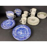 A box full of SUZIE COOPER Wedgwood Teaset to include 6 cups, 8cm high, 6 saucers, 14cm wide, and