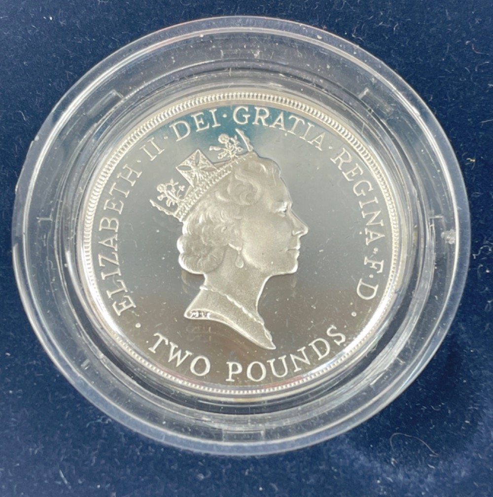 A Brexit silver 1oz commemorative coin, a 2013 $20 fine silver autumn bliss, 2015 $20 fine silver - Image 13 of 20