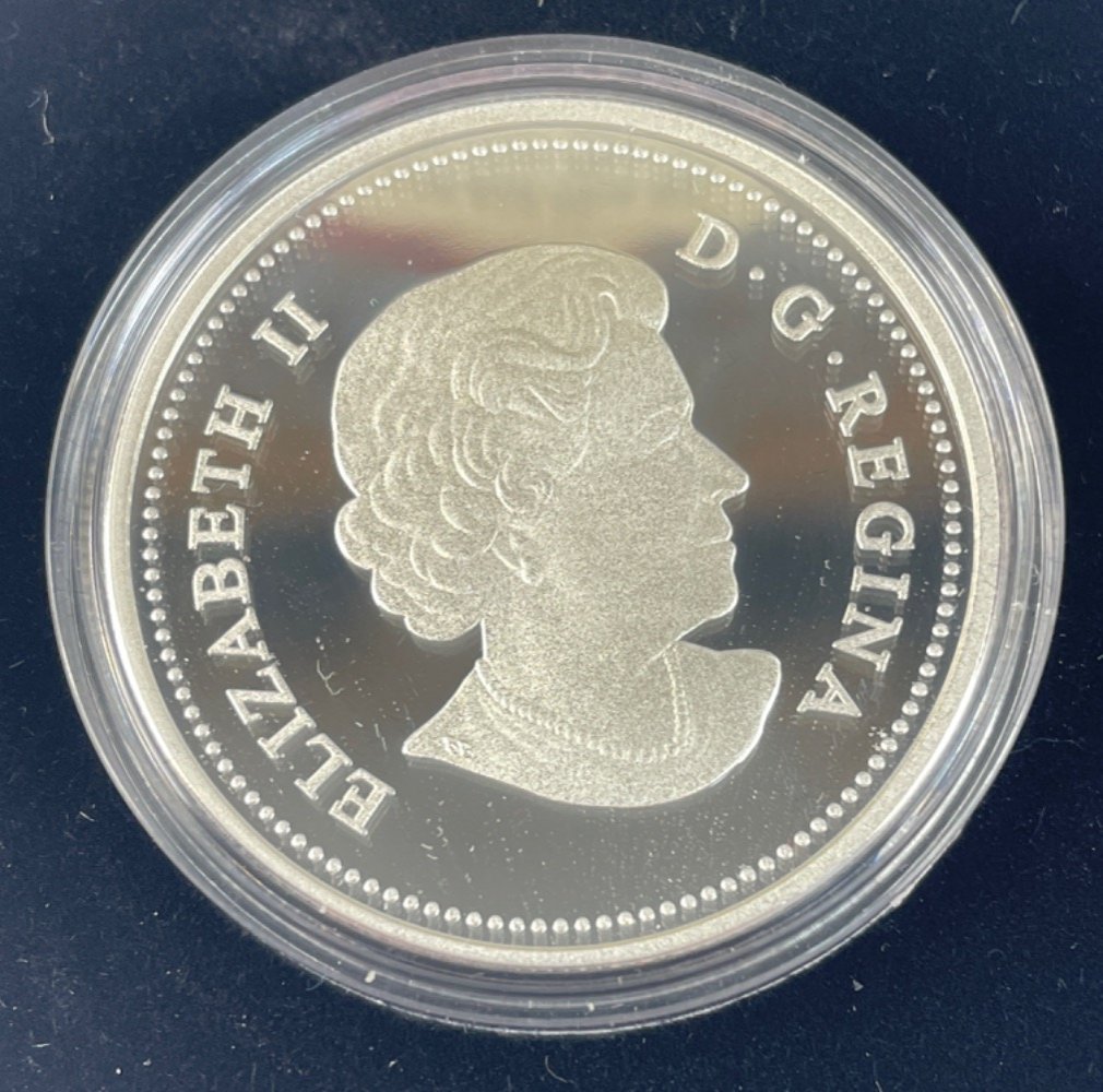 A Brexit silver 1oz commemorative coin, a 2013 $20 fine silver autumn bliss, 2015 $20 fine silver - Image 8 of 20