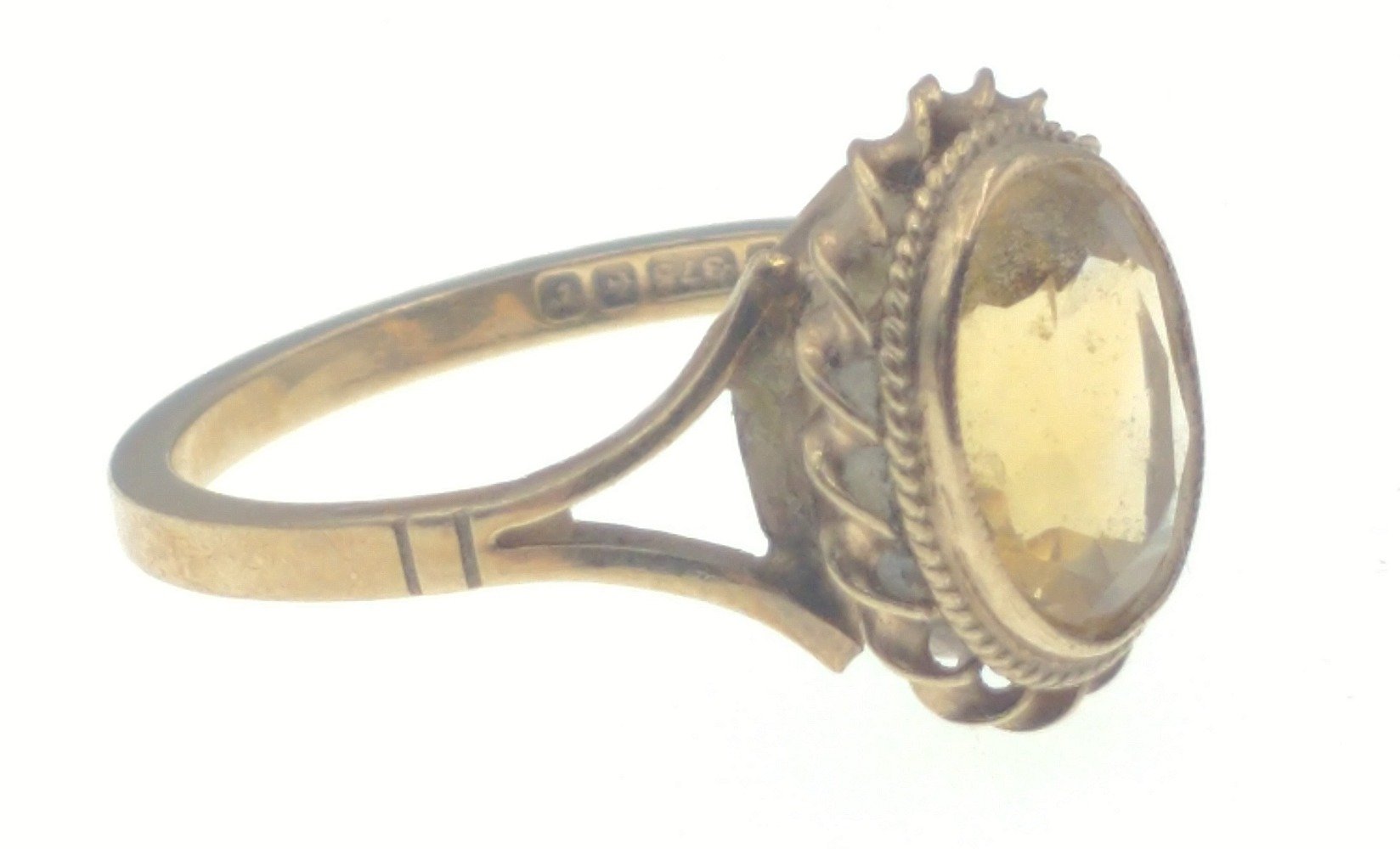 A 375 stamped yellow gold ring with citrine stone ring size K gross weight 2.24g with also a 9ct - Image 3 of 3