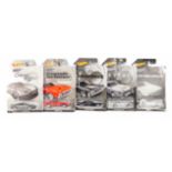 JAMES BOND cars by HOT WHEELS - a complete set of 5 007 cars sealed in hanging display packaging
