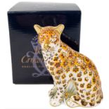 ROYAL CROWN DERBY Leopardess 2007 gold stopper first quality in box.