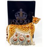 ROYAL CROWN DERBY 2006 Cheetah gold button first quality in original box