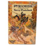 Pyramids Pratchett (Terry)