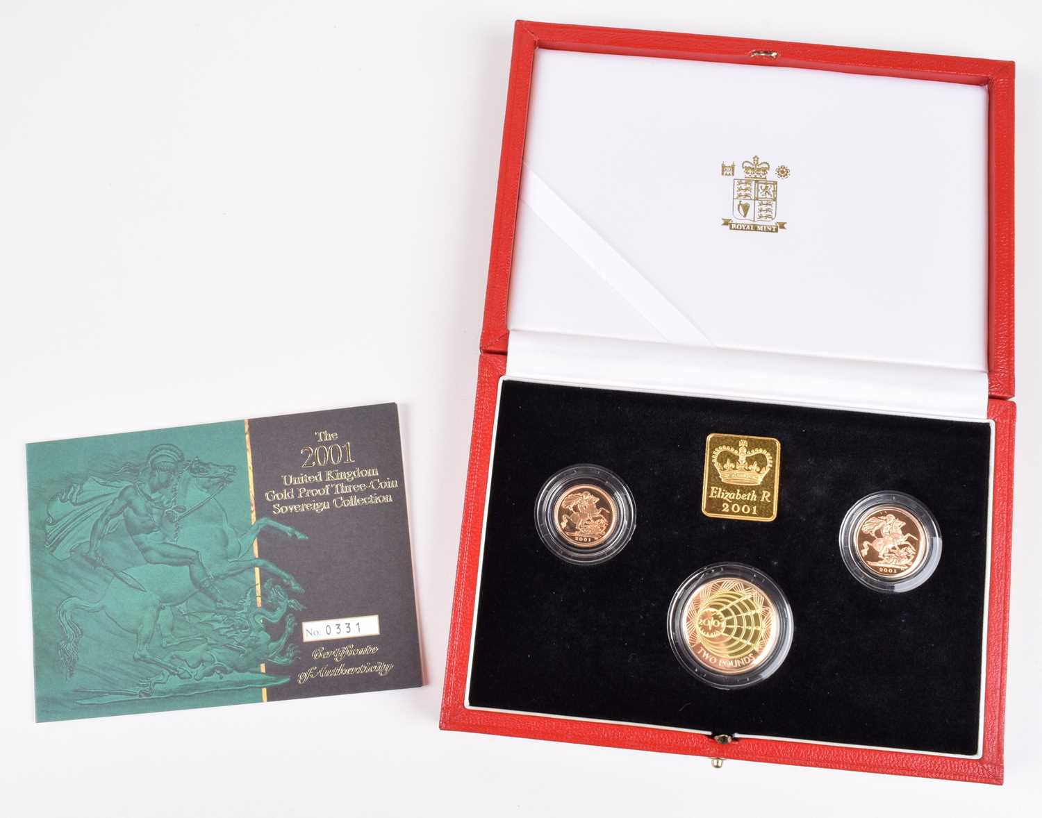 Elizabeth II, United Kingdom, 2001, Gold Proof Three-Coin Sovereign Collection, Royal Mint.