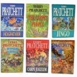 Hogfather, Jingo, Carpe Jugulum, Small Gods, The Carpet People, Witches Abroad Pratchett (Terry)